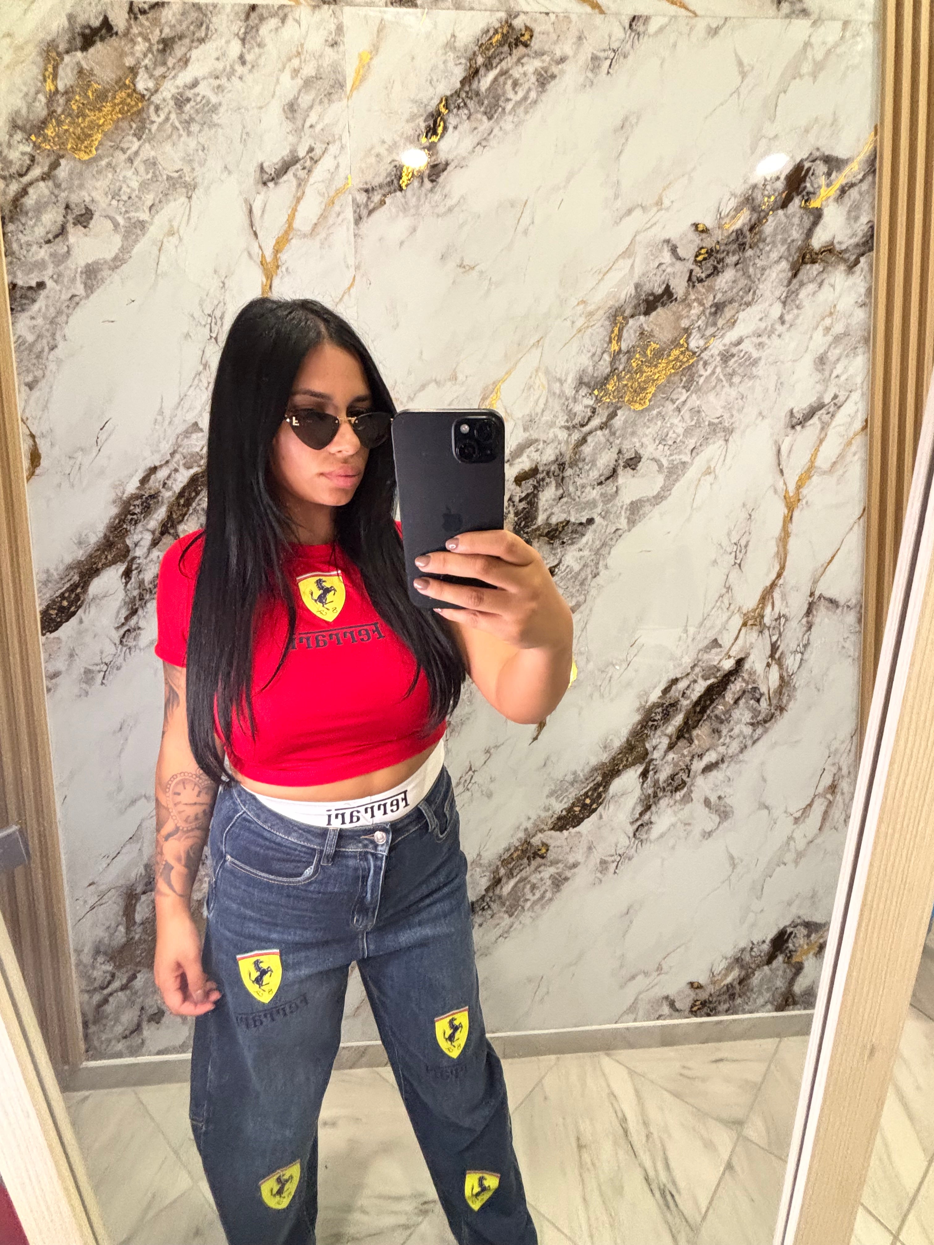 completo ferrari